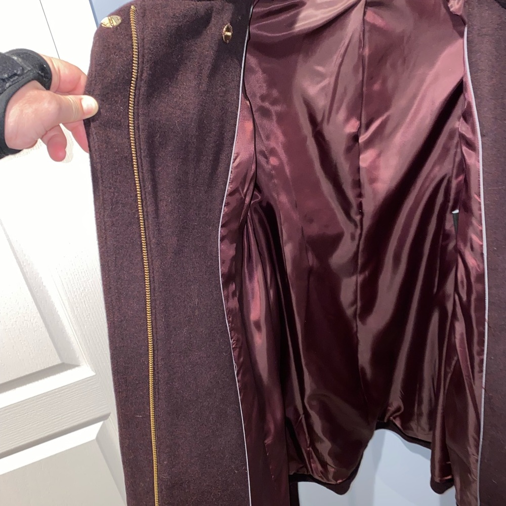 Cole Haan NWTO Wool blend Eggplant coat with Oversized hood & elegant belt. - Picture 13 of 16